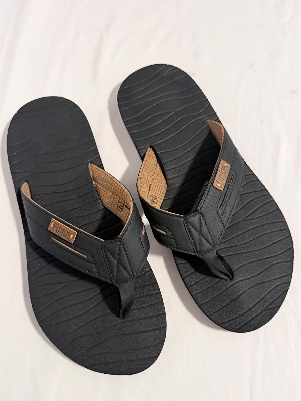 Flojos Waverunner Flip Flop Sandals Men’s Size 10 Black Brown Sporty Fabric